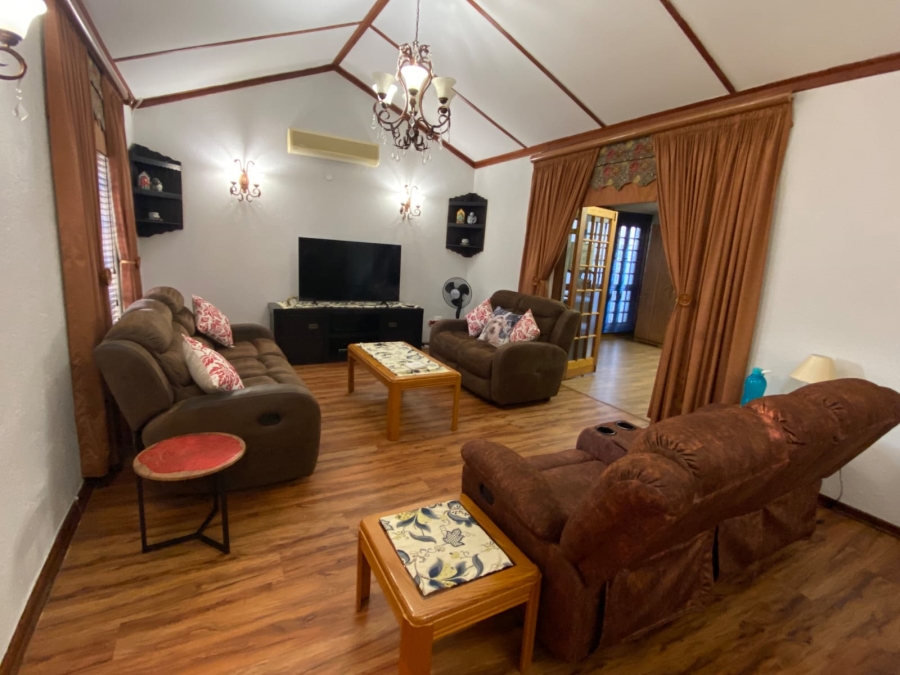 3 Bedroom Property for Sale in Protea Park North West